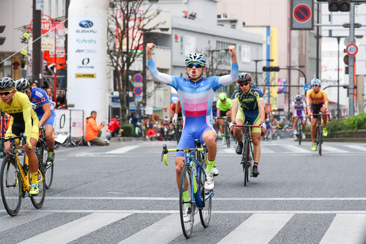 JCF・高体連公式レースとなったホープフルクリテ 学法石川高校の根本雄